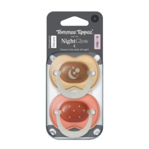 Tommee Tippee Night Glow Soothers  6-18m TOM433661  (Pack size 3)